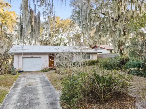 818 Lake Shore Terrace Interlachen FL 32148