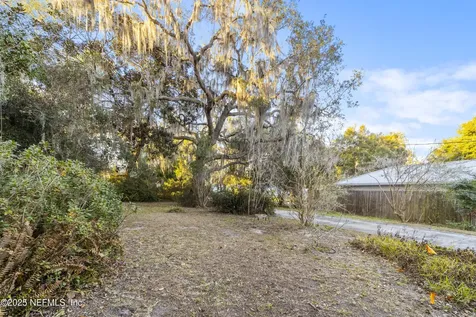 818 Lake Shore Terrace Interlachen FL 32148