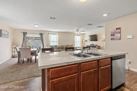 9104 Tahoe Lane Jacksonville FL 32222