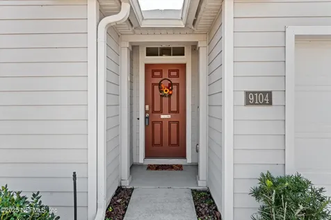 9104 Tahoe Lane Jacksonville FL 32222