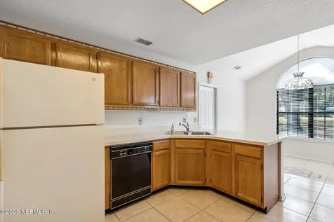 6215 Carlton Road Jacksonville FL 32244