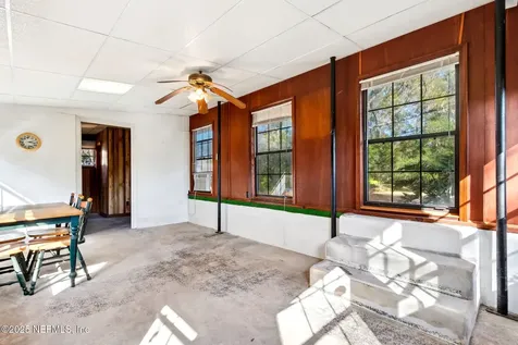 6215 Carlton Road Jacksonville FL 32244
