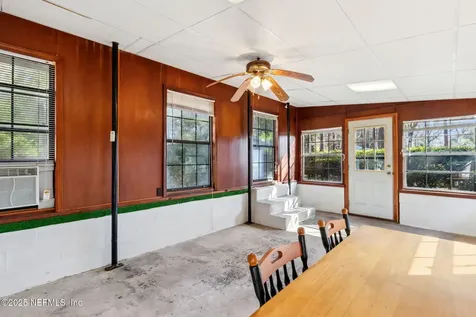 6215 Carlton Road Jacksonville FL 32244