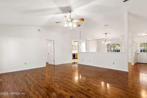 6215 Carlton Road Jacksonville FL 32244