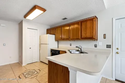 6215 Carlton Road Jacksonville FL 32244