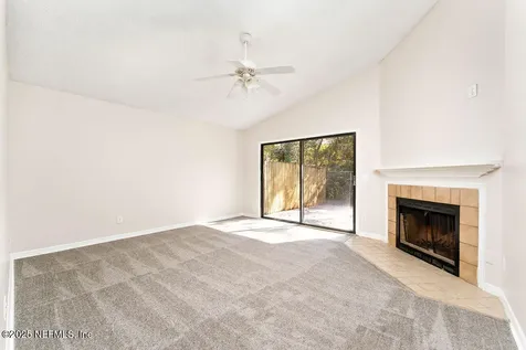 8254 Lake Woodbourne Drive W Jacksonville FL 32217