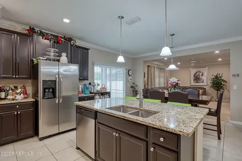 1453 Aspenwood Drive Jacksonville FL 32211