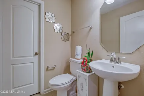 1453 Aspenwood Drive Jacksonville FL 32211