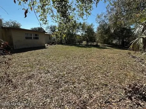 5704 Falcon Street W Jacksonville FL 32244