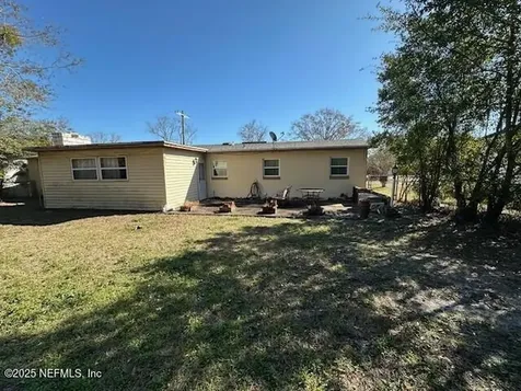 5704 Falcon Street W Jacksonville FL 32244