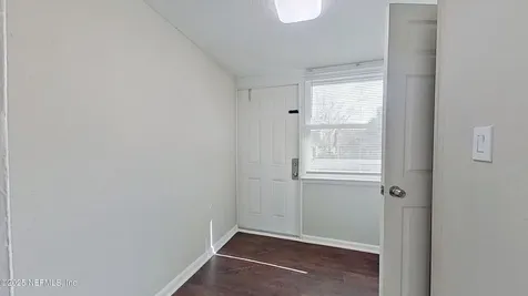 2038 Walnut Street Jacksonville FL 32206