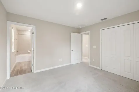 6197 Longleaf Branch Drive Jacksonville FL 32222