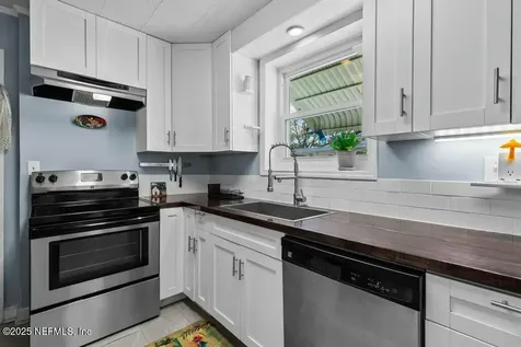 5241 Attleboro Street Jacksonville FL 32205