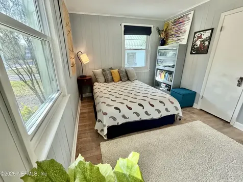 5241 Attleboro Street Jacksonville FL 32205