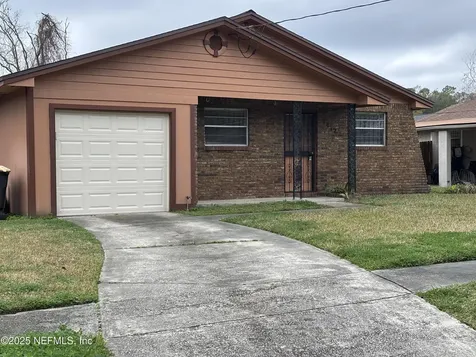 7412 John F Kennedy Drive E Jacksonville FL 32219