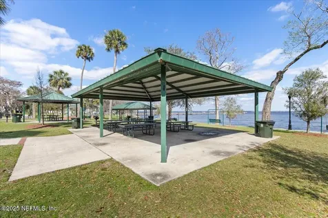 207 Ferris Street Green Cove Springs FL 32043