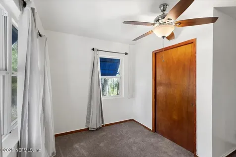 207 Ferris Street Green Cove Springs FL 32043