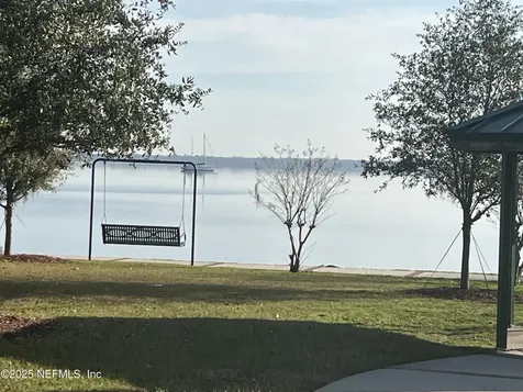 207 Ferris Street Green Cove Springs FL 32043