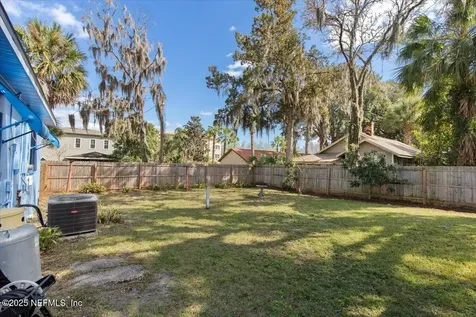 207 Ferris Street Green Cove Springs FL 32043