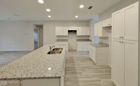 1141 Le Brun Drive Jacksonville FL 32205