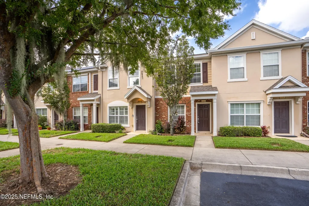 8102 Summer Palm Court Jacksonville FL 32256