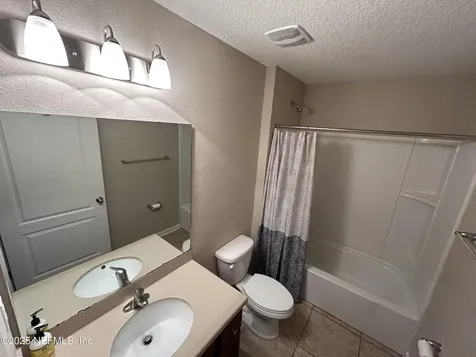 15957 Bainebridge Drive Jacksonville FL 32218