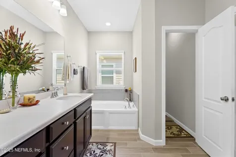 6614 Longleaf Branch Drive Jacksonville FL 32222