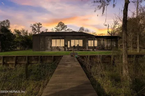 5299 Deer Island Road Green Cove Springs FL 32043