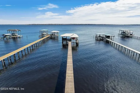 5299 Deer Island Road Green Cove Springs FL 32043