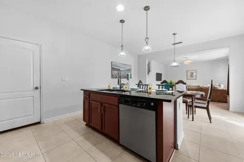 16341 Dawnwood Court Jacksonville FL 32218