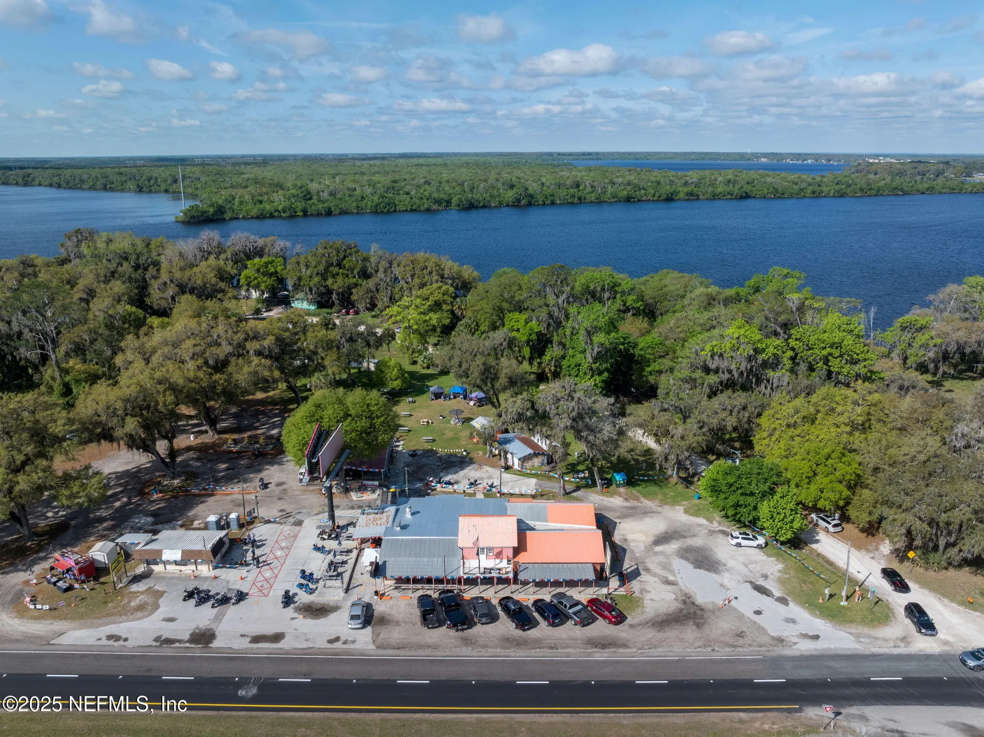 337 S Highway 17 East Palatka FL 32131