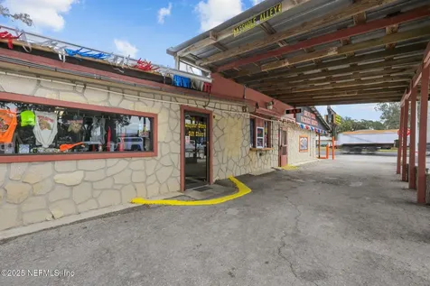 337 S Highway 17 East Palatka FL 32131