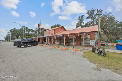 337 S Highway 17 East Palatka FL 32131