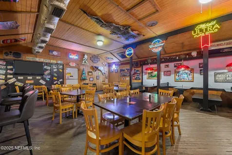 337 S Highway 17 East Palatka FL 32131