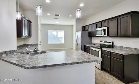 5149 Kingsbury Street Jacksonville FL 32205