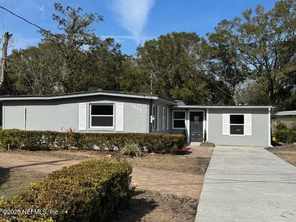 1935 Morgana Court Jacksonville FL 32211