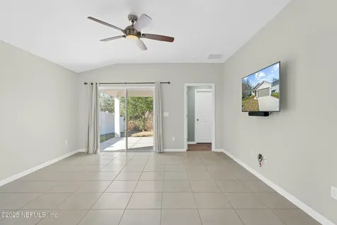 13804 Harlowton Avenue Jacksonville FL 32256