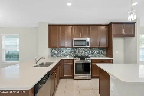 13804 Harlowton Avenue Jacksonville FL 32256