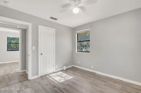 1201 Skye Drive E Jacksonville FL 32221