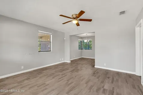 1201 Skye Drive E Jacksonville FL 32221