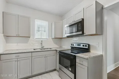 1215 W 27th Street Jacksonville FL 32209