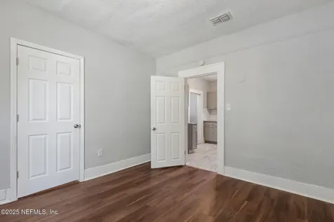 1215 W 27th Street Jacksonville FL 32209