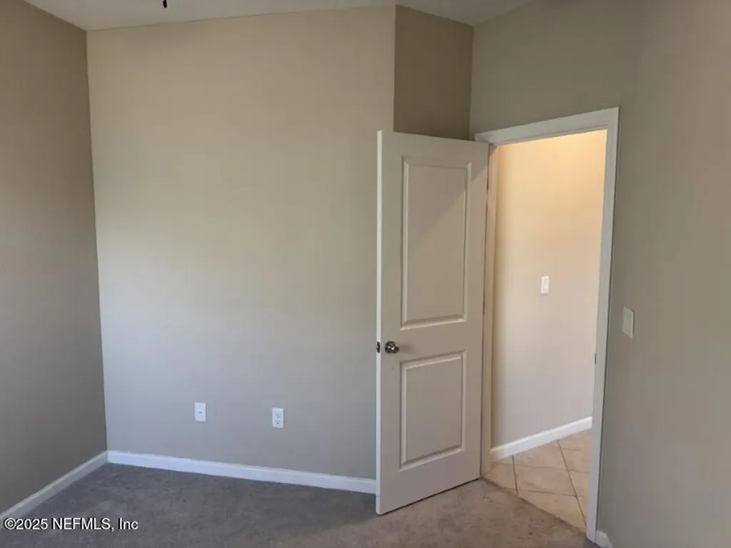 5345 Kellar Circle Jacksonville FL 32218