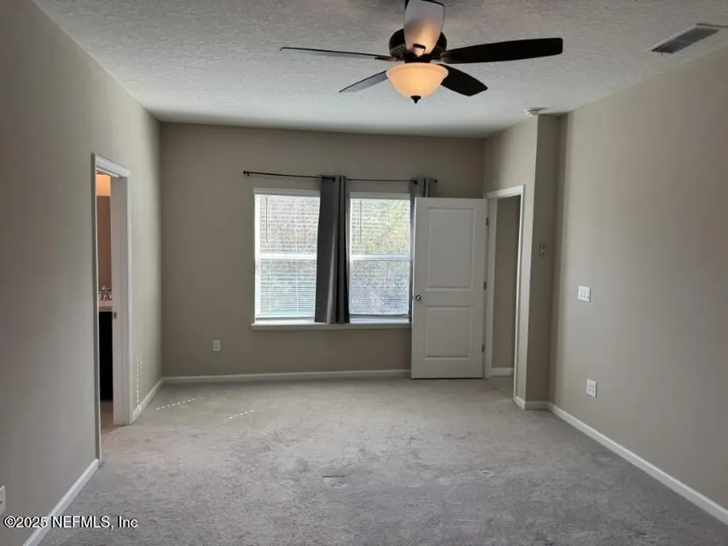 5345 Kellar Circle Jacksonville FL 32218