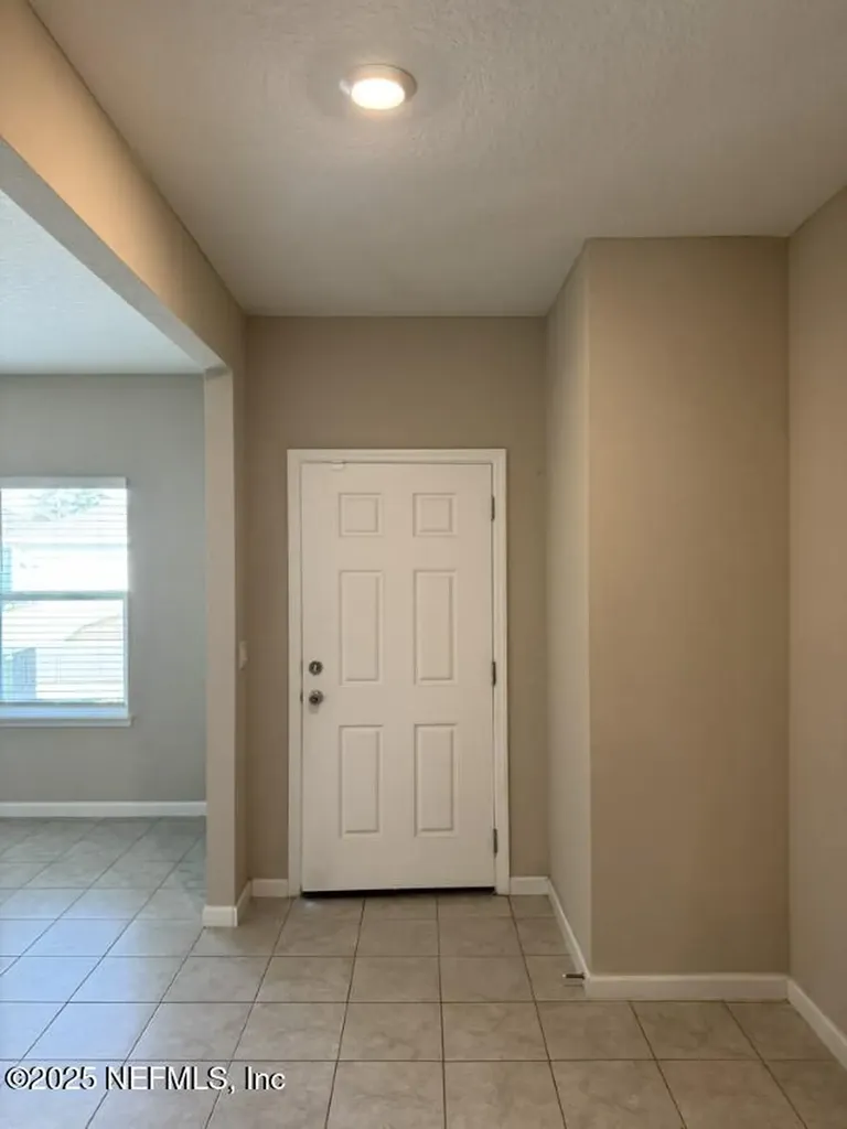5345 Kellar Circle Jacksonville FL 32218