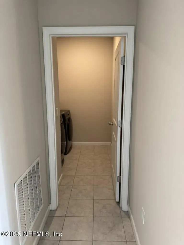 5345 Kellar Circle Jacksonville FL 32218