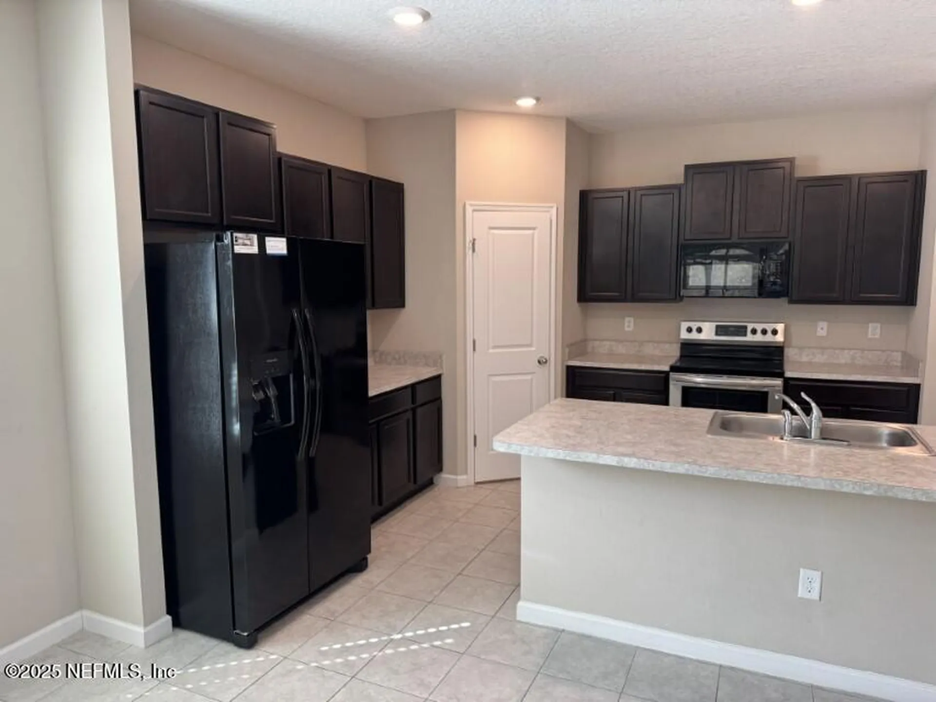 5345 Kellar Circle Jacksonville FL 32218