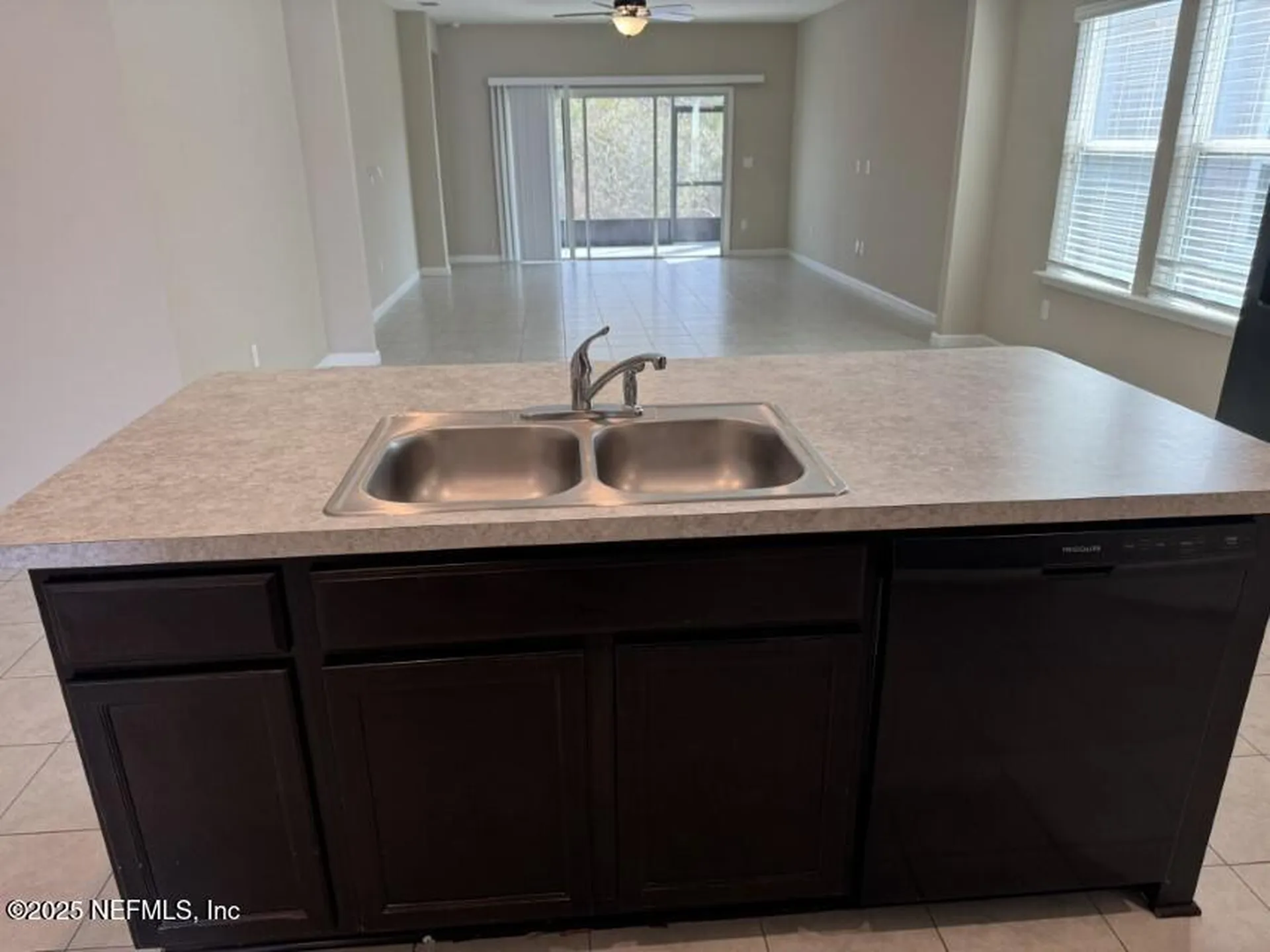 5345 Kellar Circle Jacksonville FL 32218