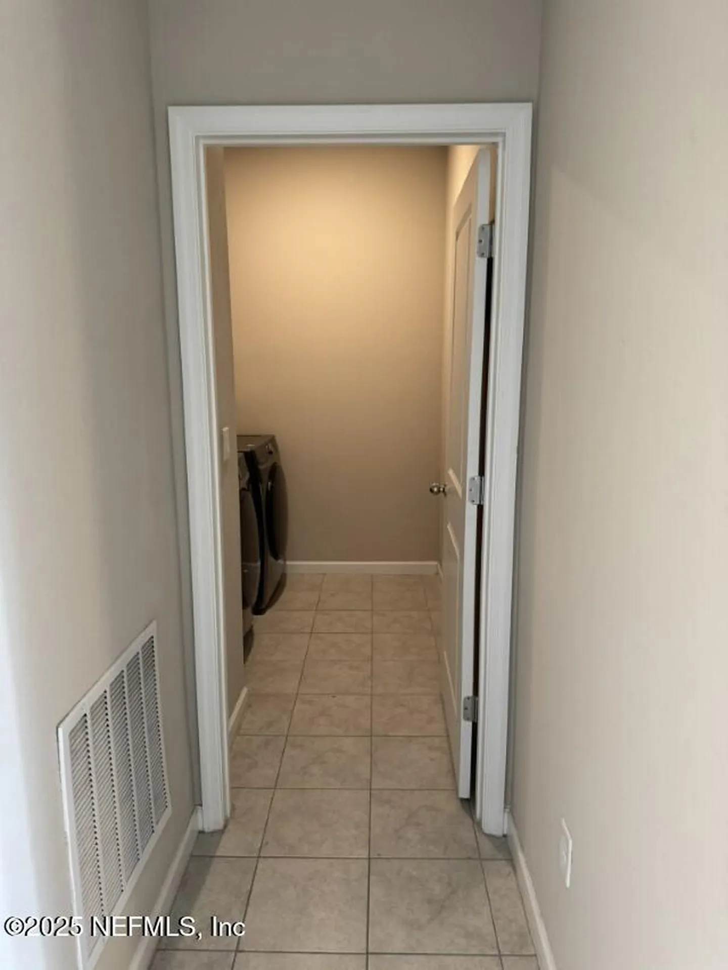 5345 Kellar Circle Jacksonville FL 32218