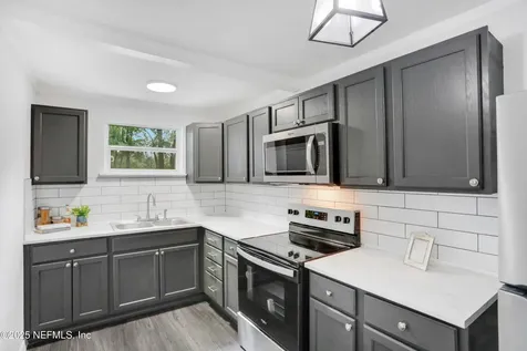 3322 Columbus Avenue Jacksonville FL 32254